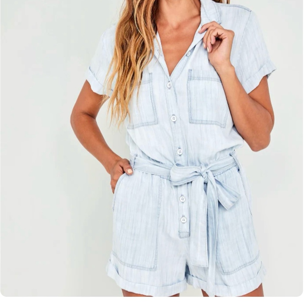 Bella Dahl women’s Rolled Hem Utility Romper size M color desert sky wash.
